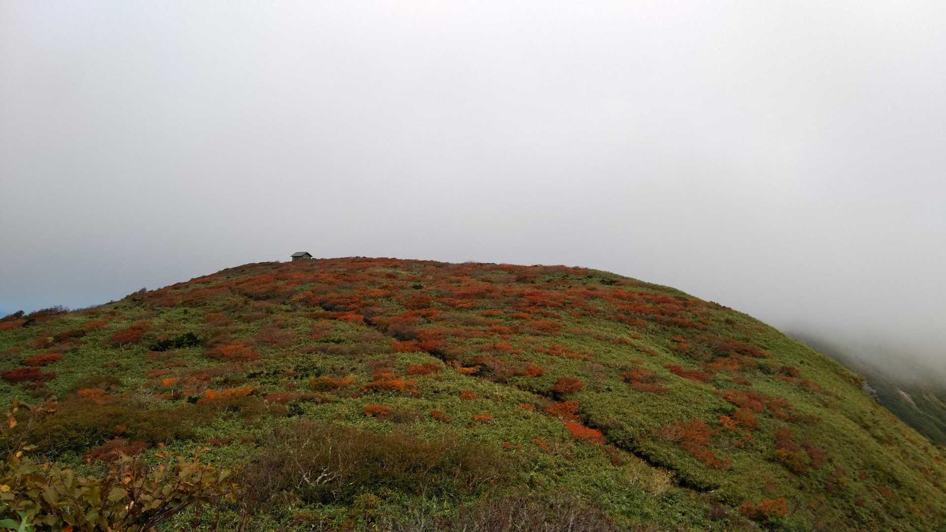 高松岳山頂