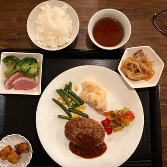 夕食