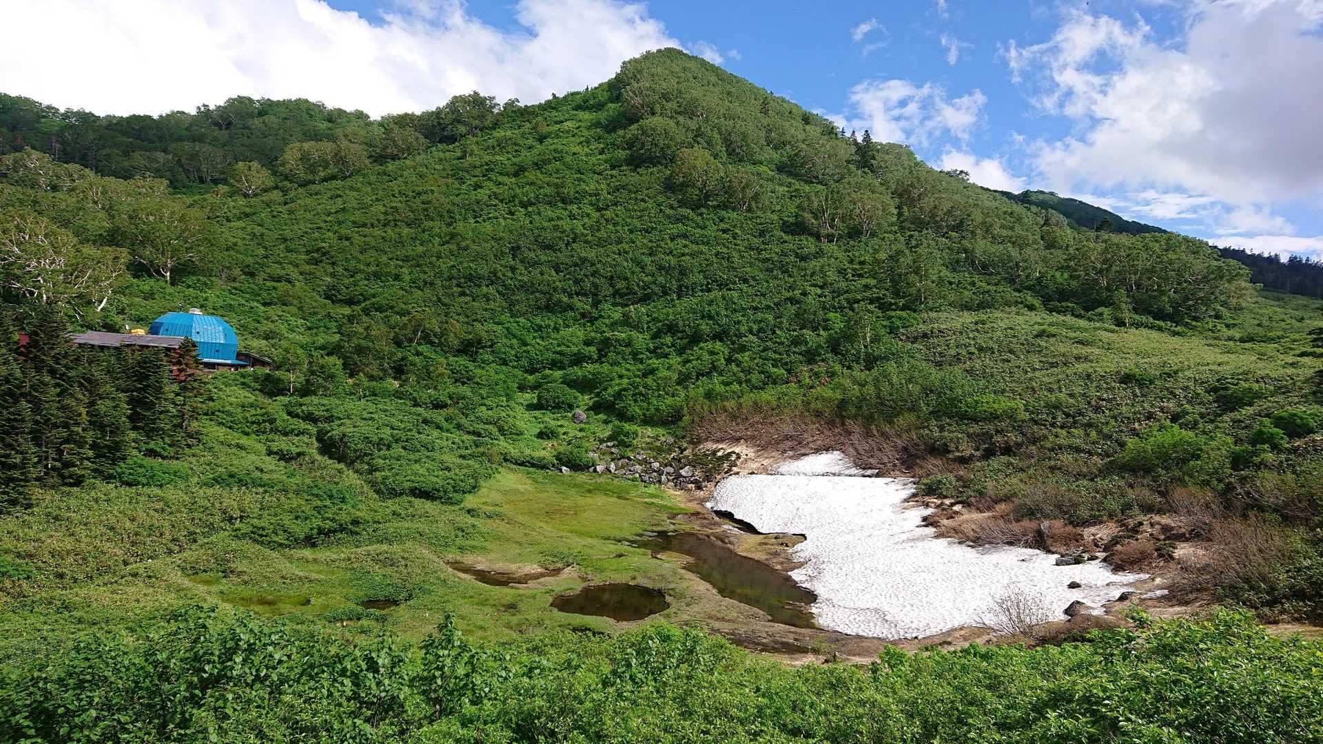 茶臼山-大倉乗越-妙高山 縦走コースの写真