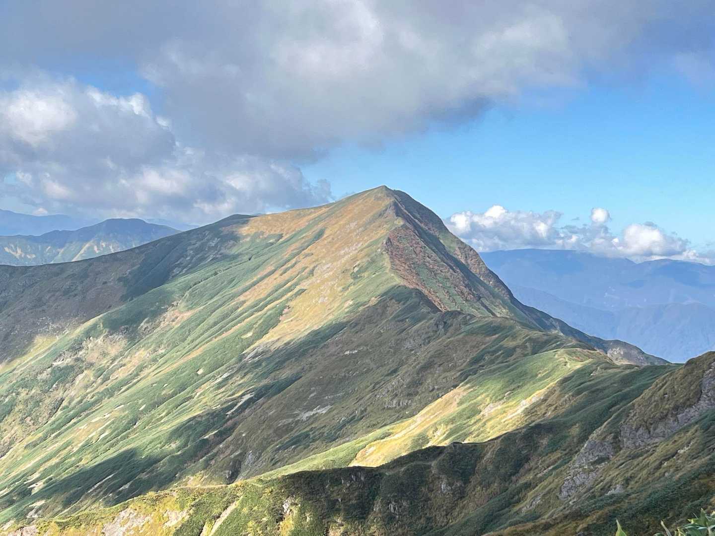 主脈縦走してみたいけど
中々行けずにいます⛰️