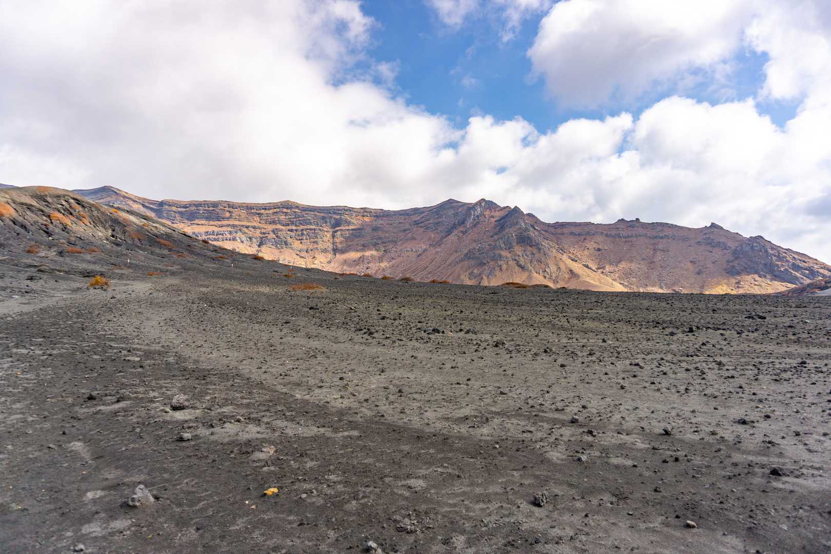 砂千里登山口-南岳 往復コースの写真
