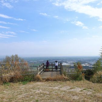霞がかかってます