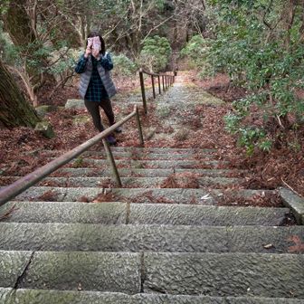 こっちからきてません😓