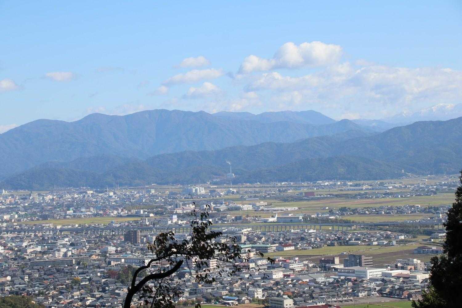 福井市内が見えます