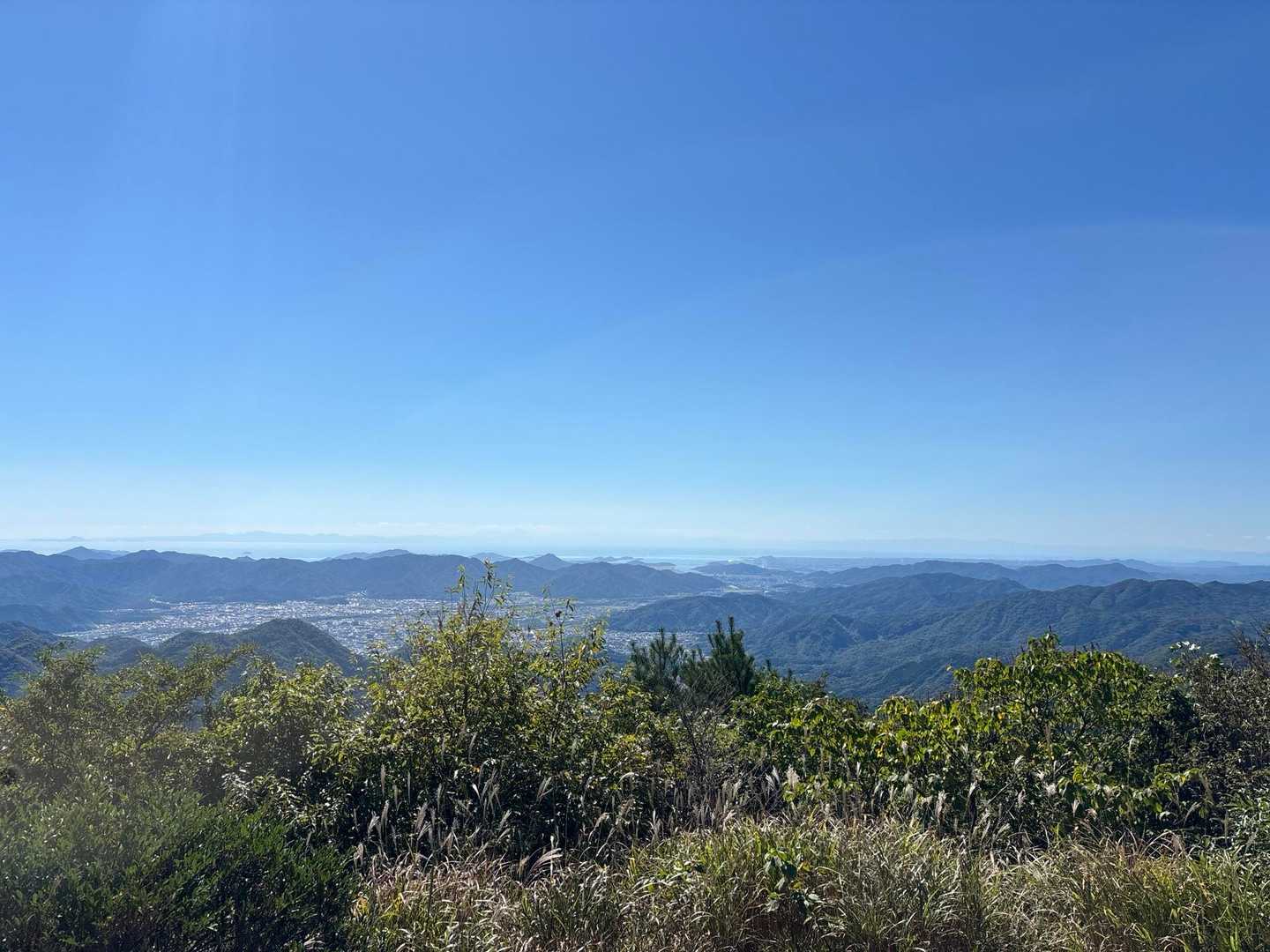 山頂からの眺めは最高😊