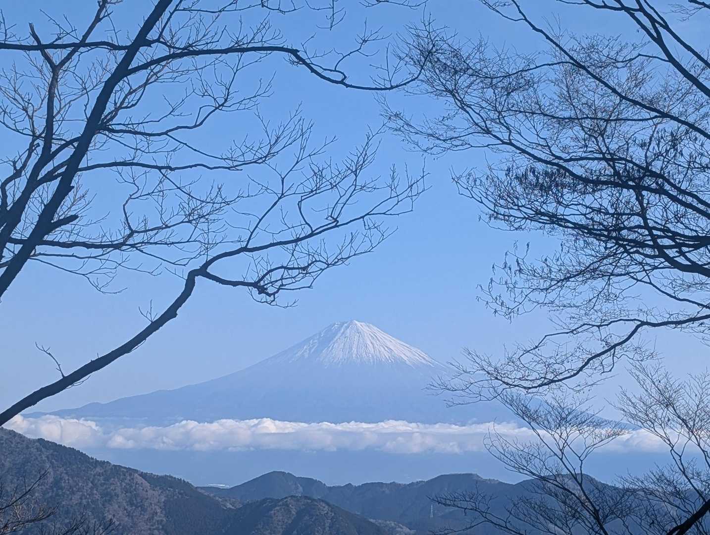 途中、富士山✨
キレ〜イ😀