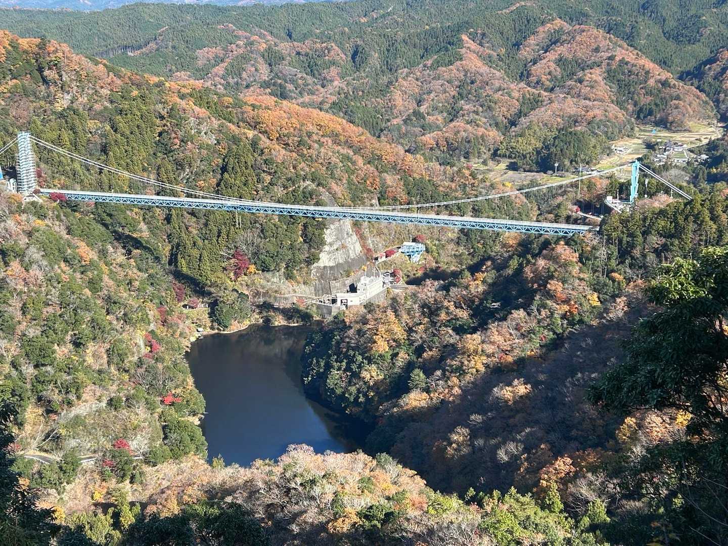 おかめ山西峰-荷鞍山-地蔵 往復コースの写真