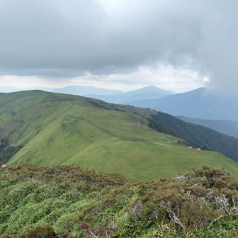 天狗塚到着　牛の背方面