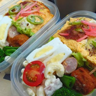 カツ丼、チーズはんぺんとか色々😀
静かな山で食べると美味しさ倍増😋