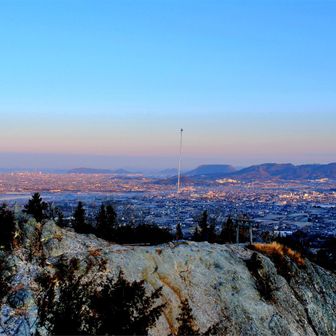 最近はまっている朝日に照された
屋島方面⛰️
