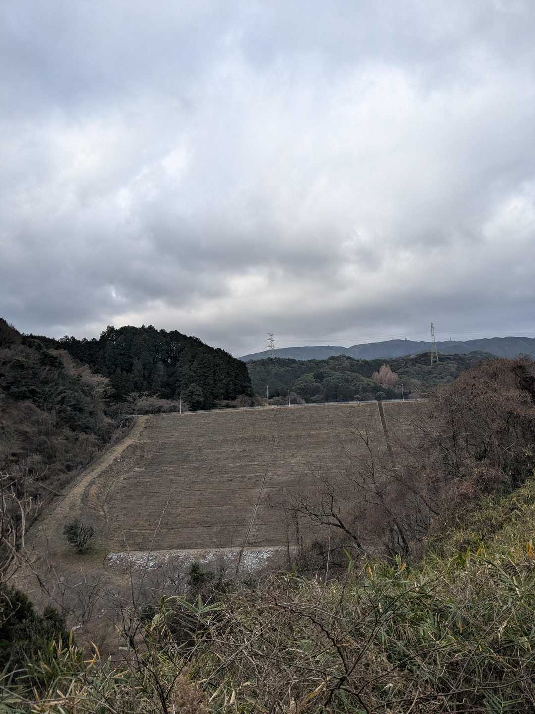 ダム堤防
