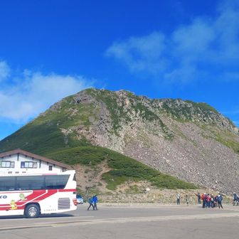 朝方は青空がみえる