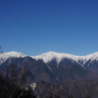 こちらも白峰三山がよく見えた。
