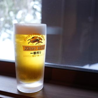 風呂上りはまず生ビール。
ここのビールはとてもおいしい。
1050円（現金のみ）