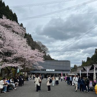 ゆっくりお土産買いながら吉野駅到着🙌