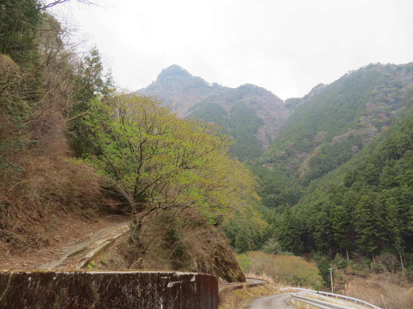飯盛山北峰
マッターホルン？