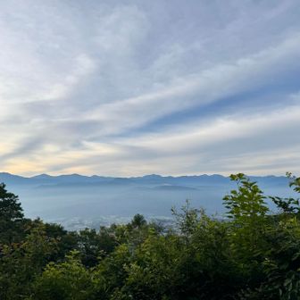南アルプスのオールスターが勢揃いでお見送りしてくれてるような朝です☀️
なんだか今日は行けそうな気がする⁉️