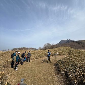 桑瀬峠。寒風山にはココから行けますが