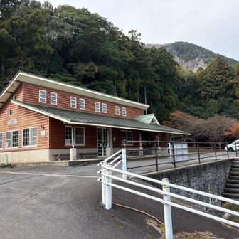 立派な休憩所👍