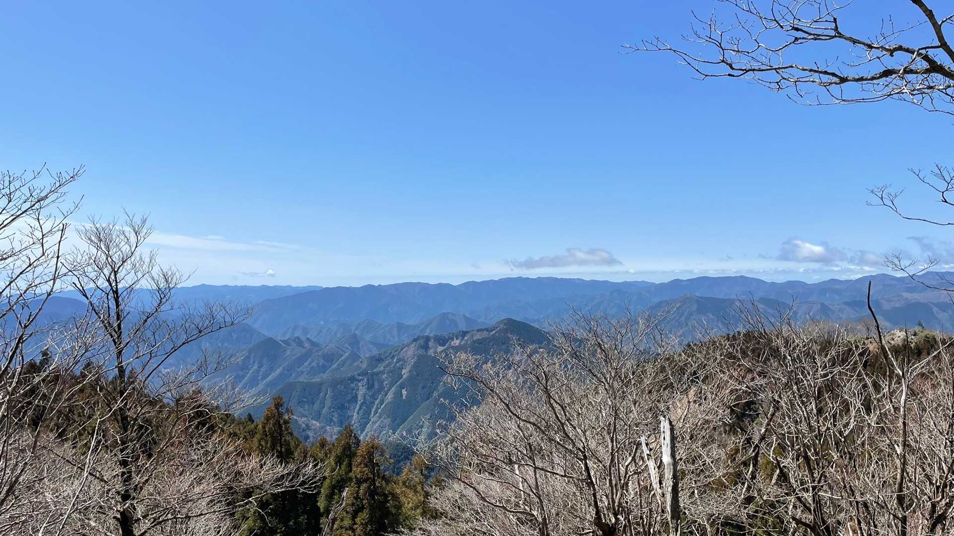 中八人山の写真