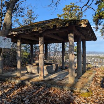 1座目【倶利古曽山】(くりこそやま)山頂