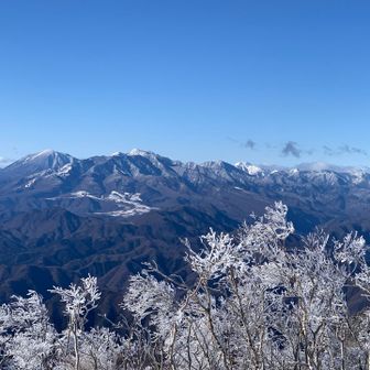 釈迦ヶ岳からも綺麗に見えた