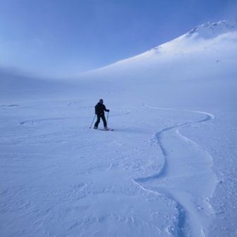 でもこの先下山まで一回しか転ばなかったから大したもんや。