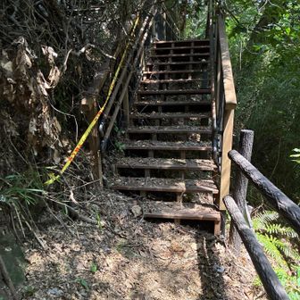 次の山頂へ