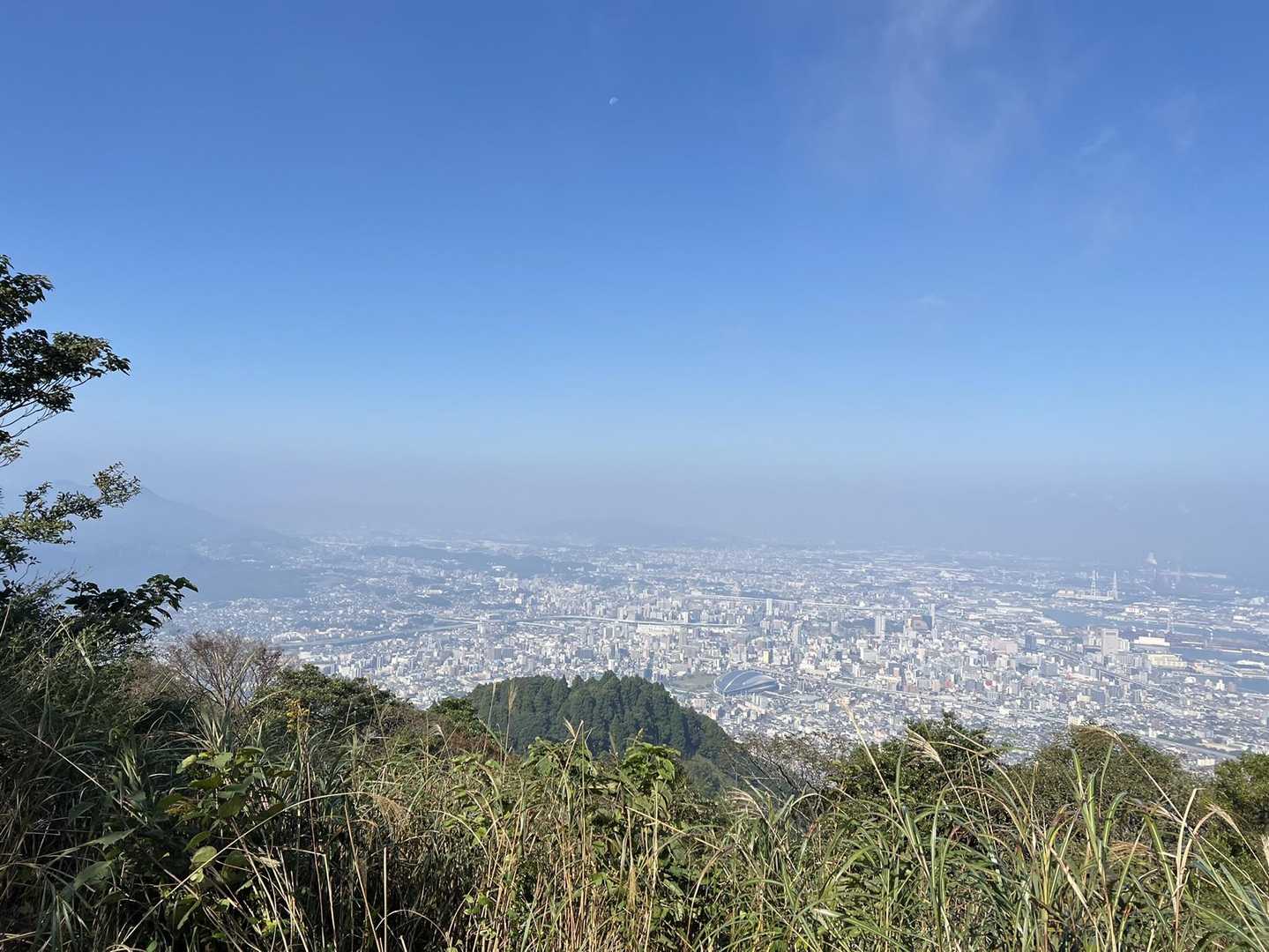 足立山眺望😃

45年前ははらっぱ状態だったよね⁈😊
