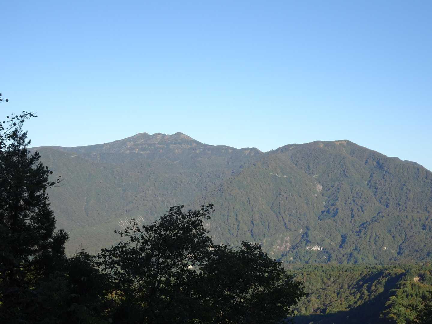 守門岳