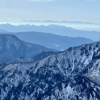 遠方には富士山🗻