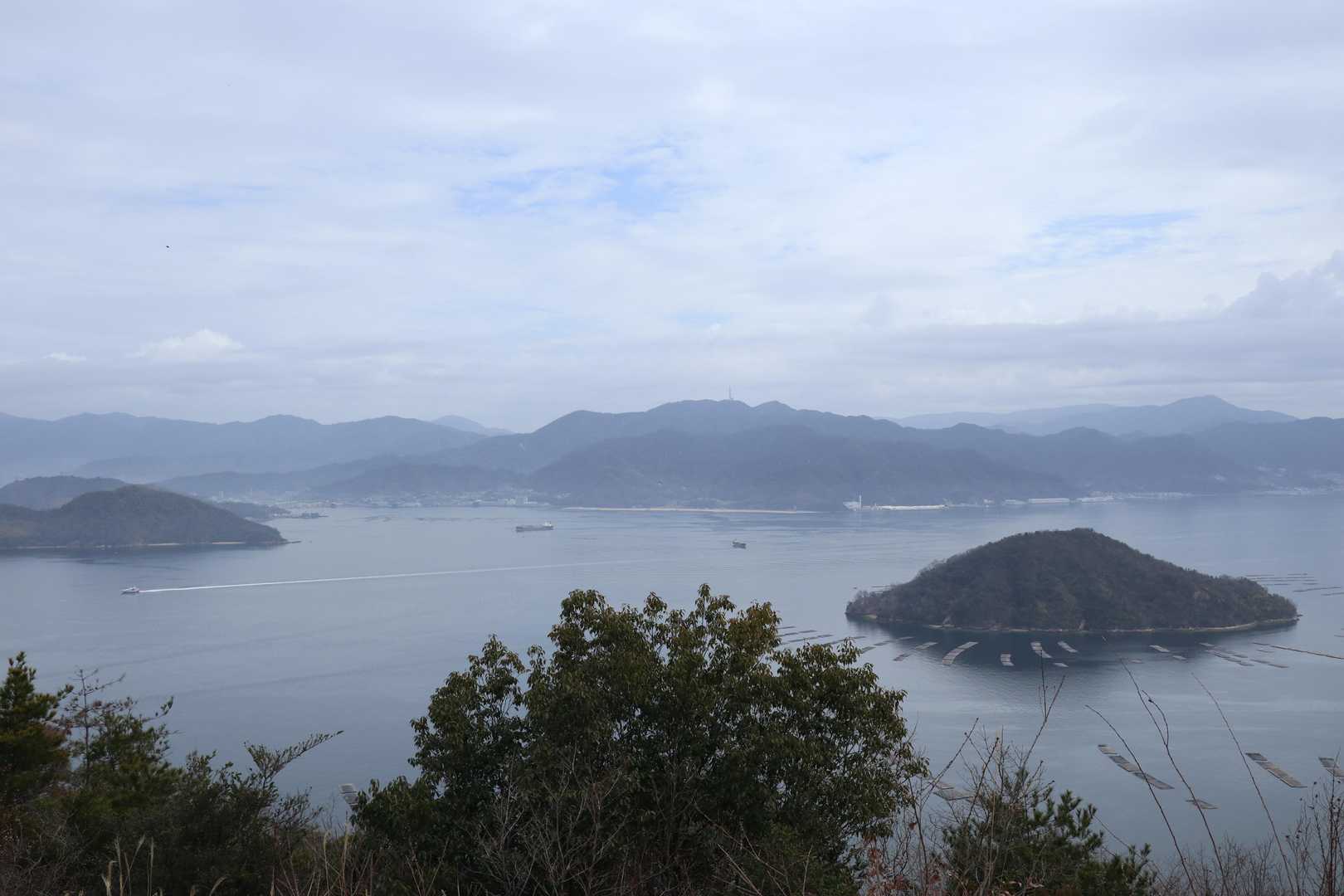 小田山と絵下山