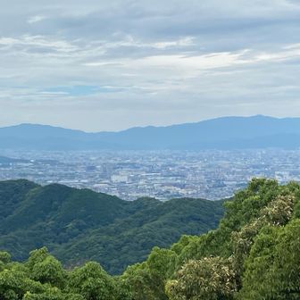 あれは脊振。