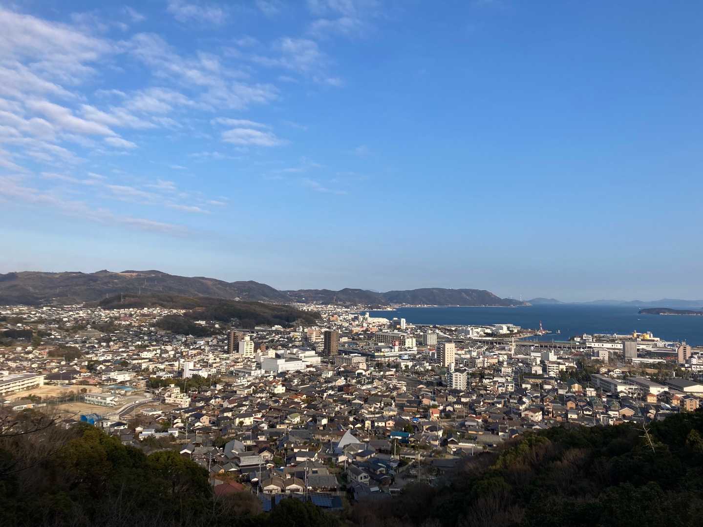 山頂一帯を周回し、観音堂まで戻りました。