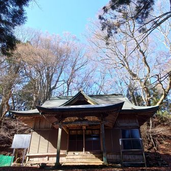 ランチ、休憩後
高越神社