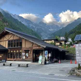 槍平から長かったあ💦結局全体を通して体調は思うようではありませんでしたが、無事下山できて良かったです。反省点が多すぎる山行でした。