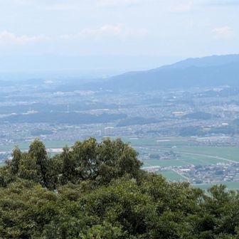 山頂から　筑紫野方面の眺望