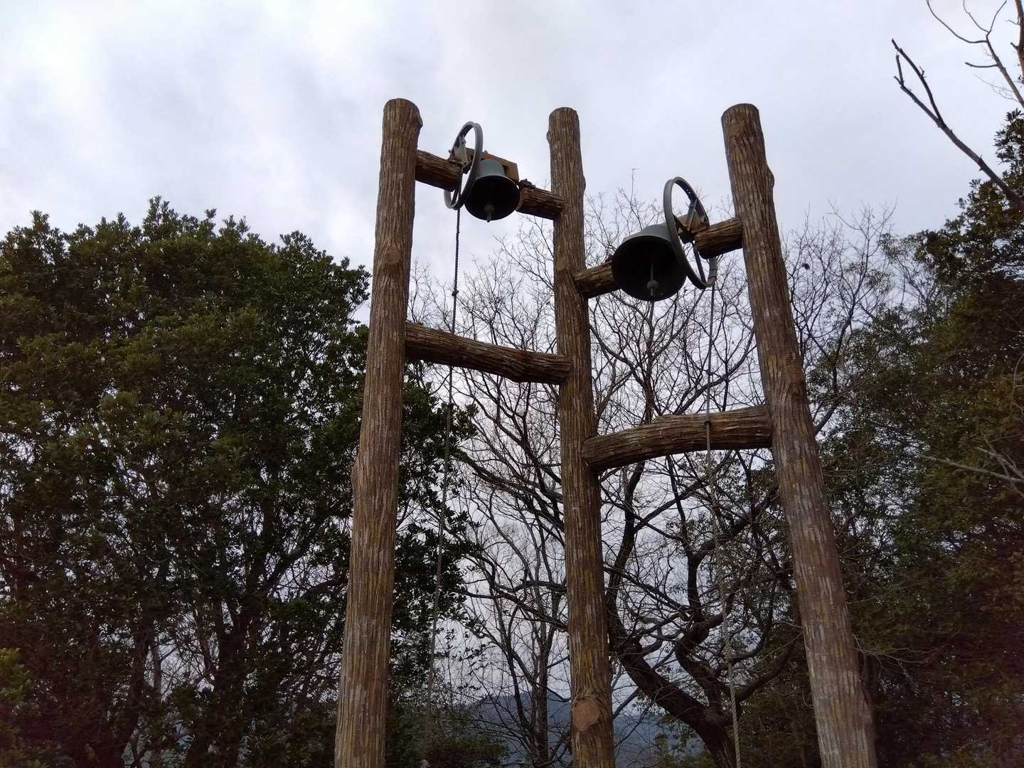 幸せの鐘を鳴らして見ました。