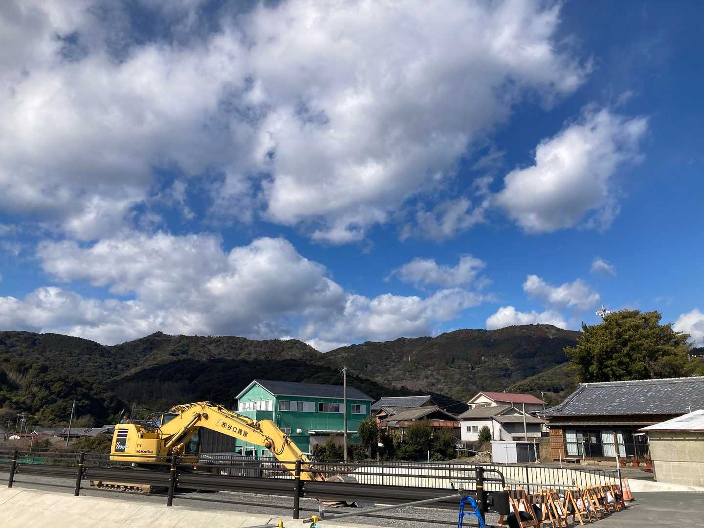 海から、今日登った椿山〜龍仙山⛰️