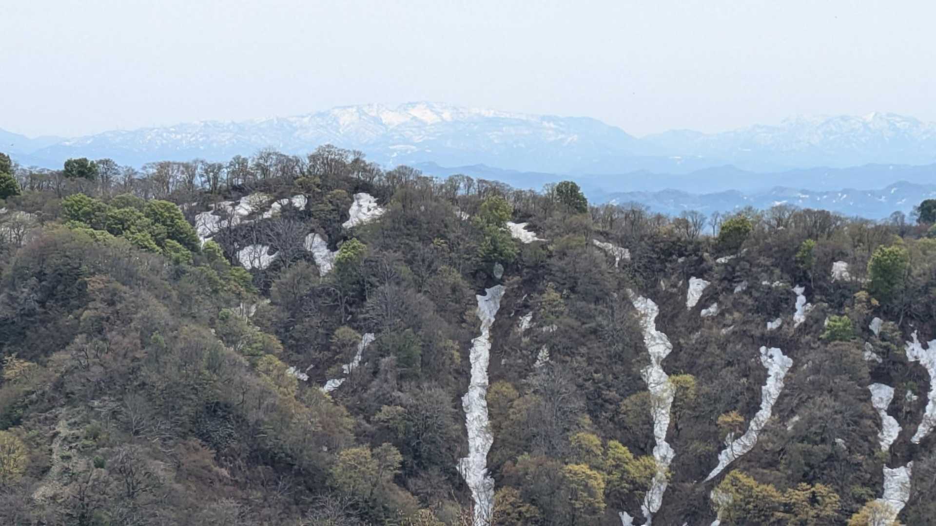 苗場山