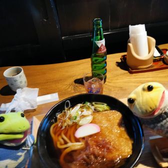 かけ、きつね、たぬきしか残ってなかったけど
きつねうどん旨すぎた！