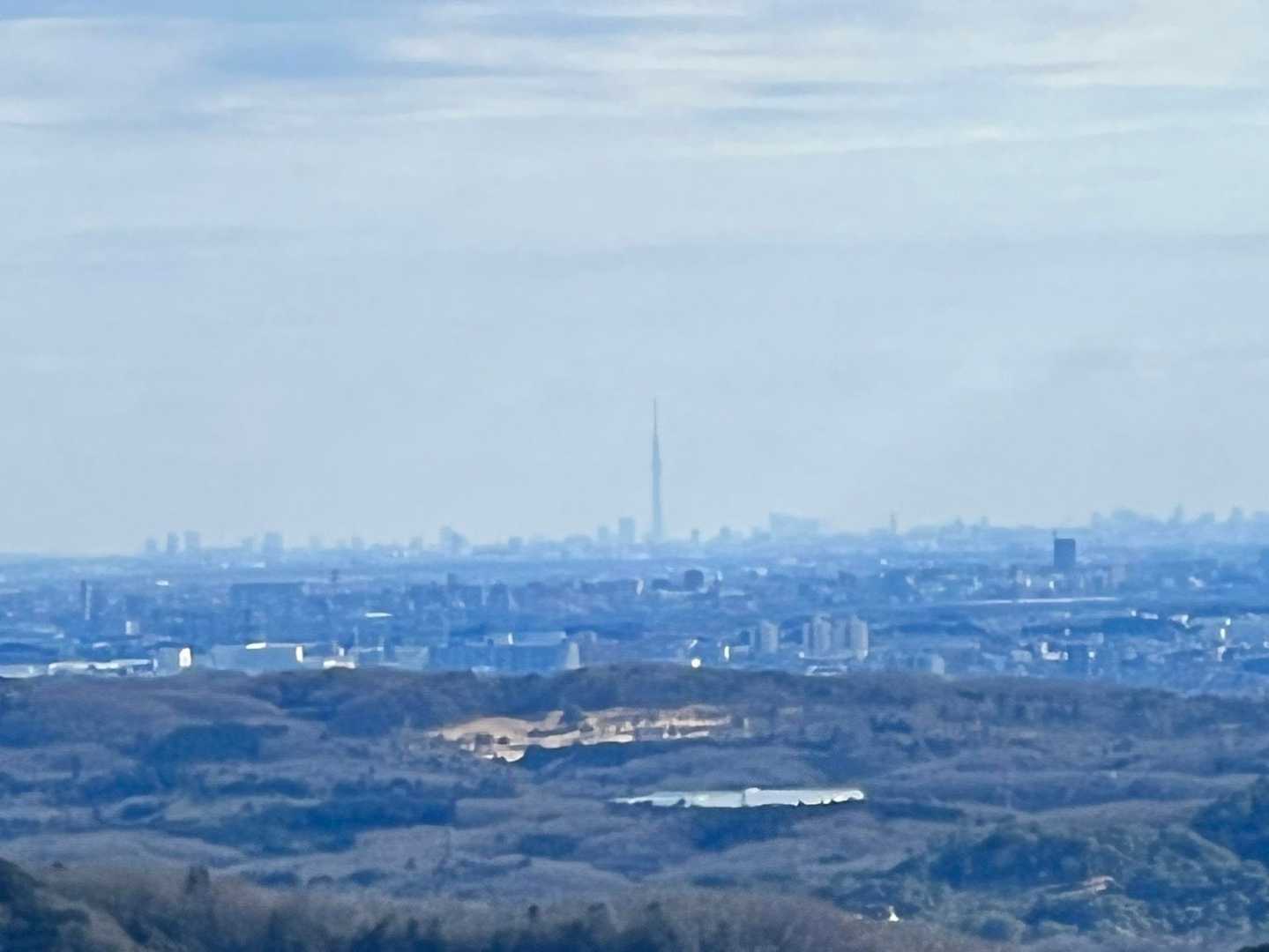 途中で、スカイツリーが見えます。