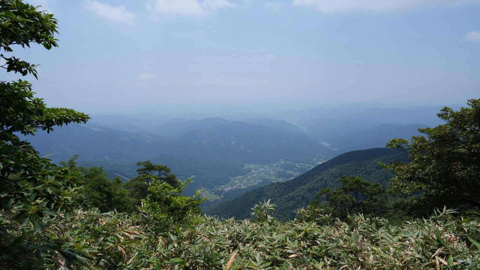 南側