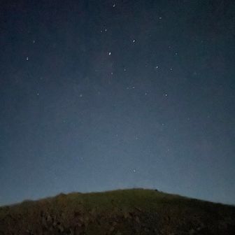月は明るかったけど、星も綺麗に見えました