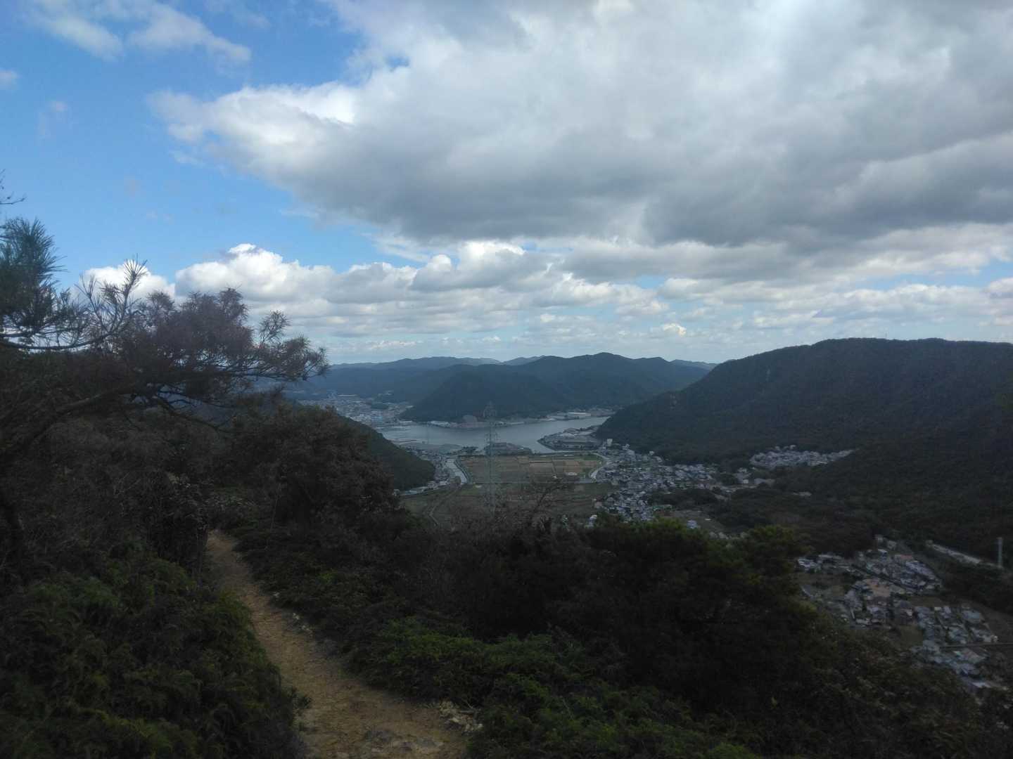 伊部駅-榧原山-龍王山-西大平山 往復コースの写真