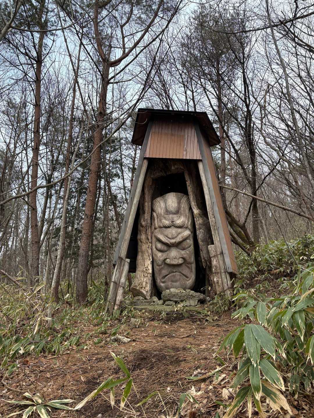 なんでお顔だけ？と娘たちびっくり。