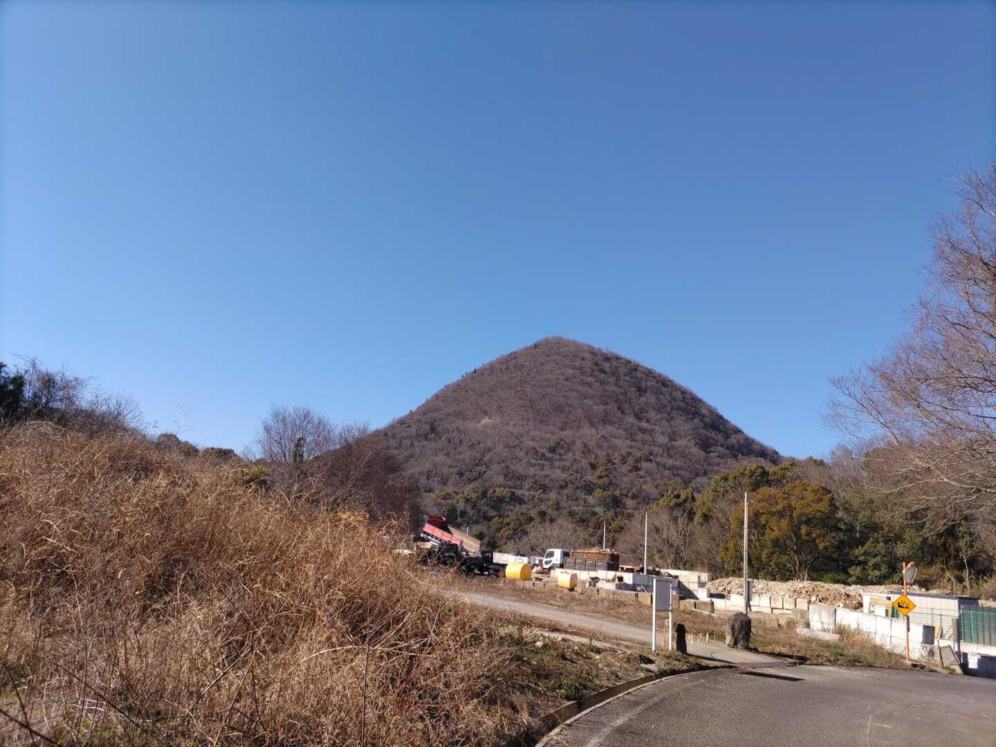 🍙山  六ツ目山  を振り返る
登り降り、きつかった😣