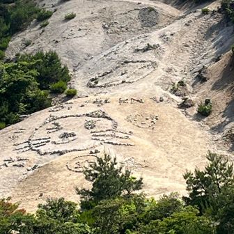 羽鳥峰山頂から見下ろすと
ニャスカが見れます