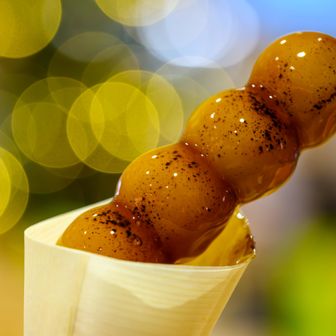 道の駅おがわに寄り道
カレーとかラーメンとかもあったけど、ゴールしてから食べようということで、おやつにみたらしだけ。
試食や試飲も沢山あって活気がある道の駅でした。