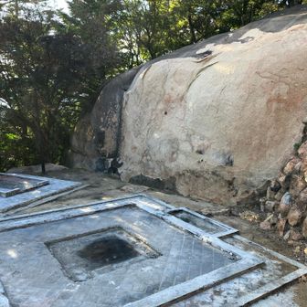 この付近も砲台跡かな…